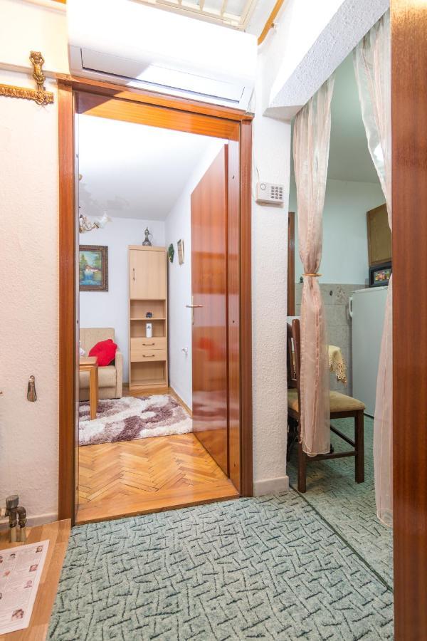 Apartman Lamija Сараєво Екстер'єр фото
